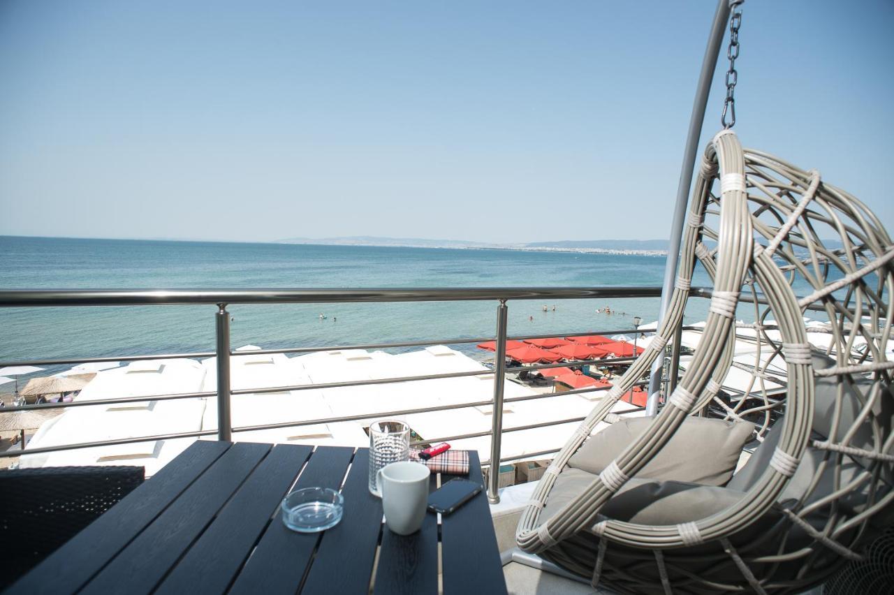 Lux Vip Apartments Peraía Eksteriør billede