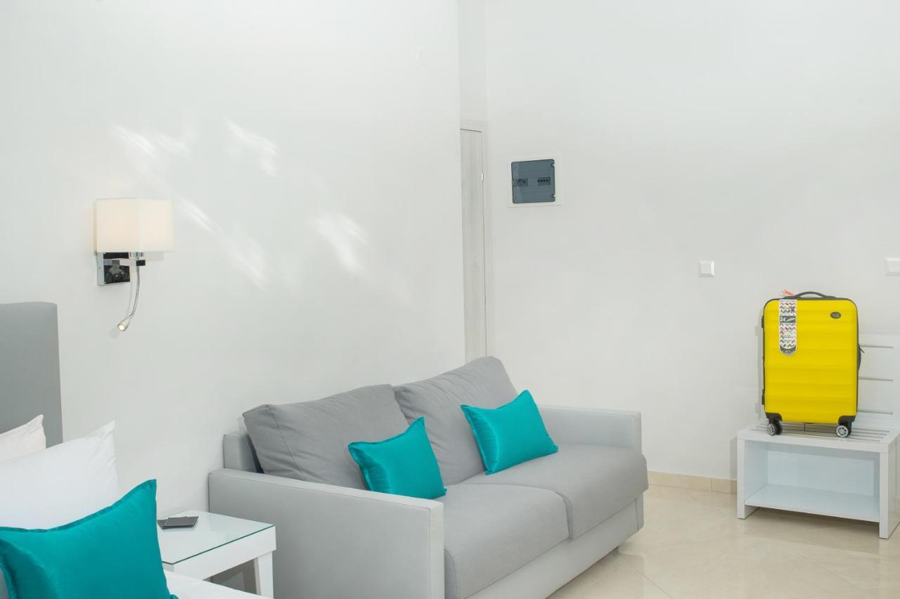 Lux Vip Apartments Peraía Eksteriør billede